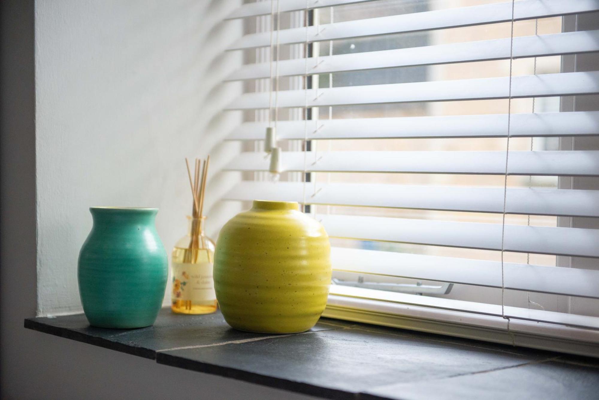 Stylish Townhouse, Work Desk, Fast Wi-Fi, Sleeps 6 Stamford Kültér fotó